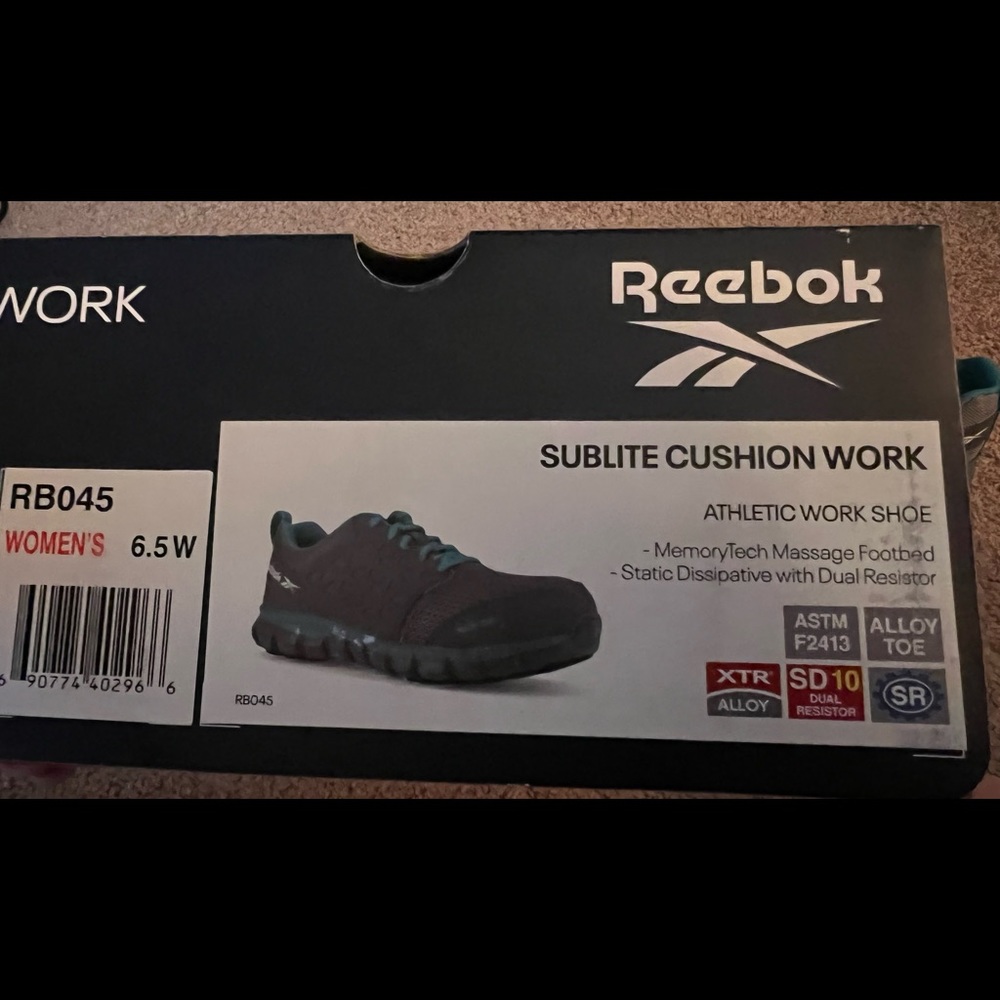 COPY - Reebok alloy toe - Picture 9 of 12
